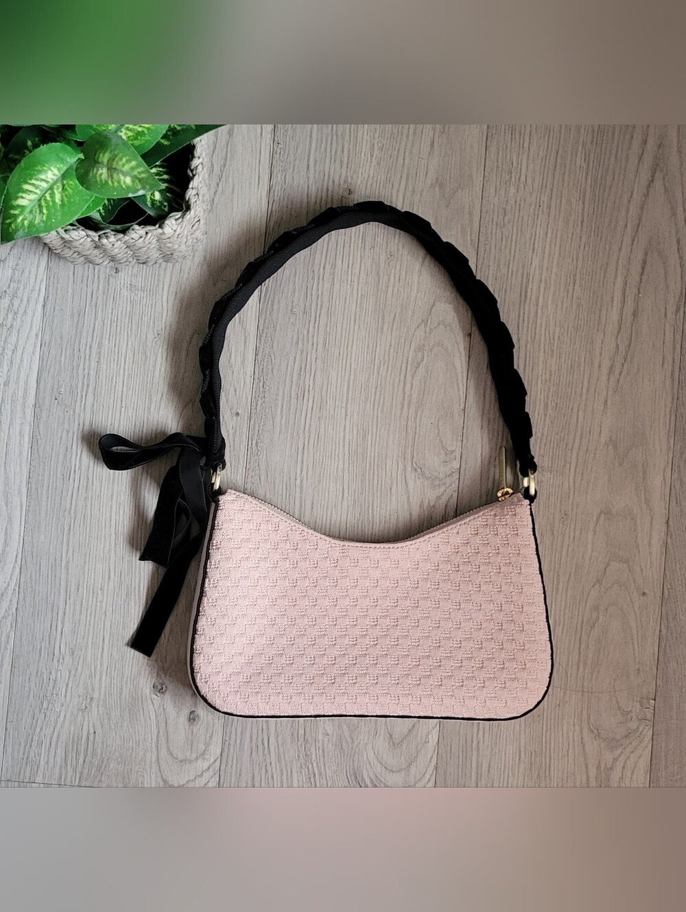 Rothy's The Mini Shoulder Bag in Ballerina Bow Pink & Black Velvet, 13.5" x 10" - Picture 3 of 16